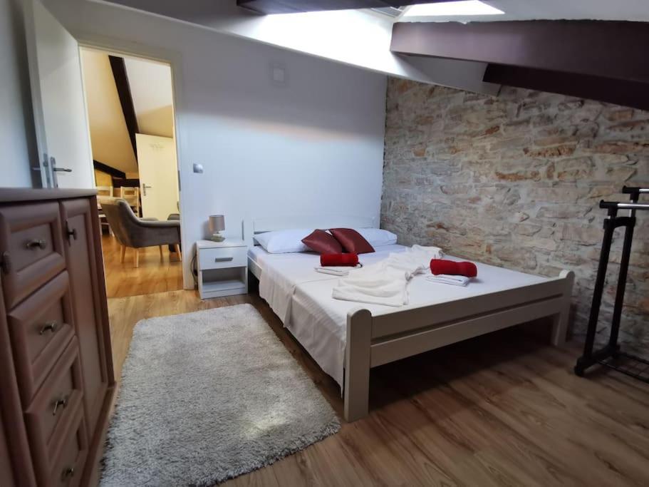 PUY Loft Apartment מראה חיצוני תמונה